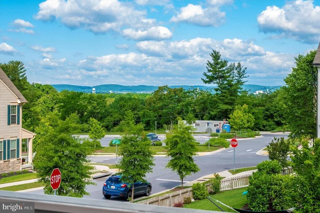 Photo of 8420 CLIFFVIEW LANE