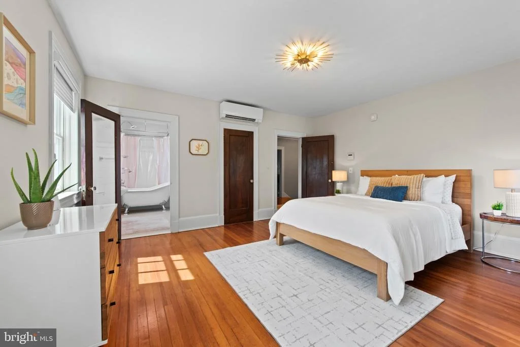 Photo of 504 OVERHILL ROAD