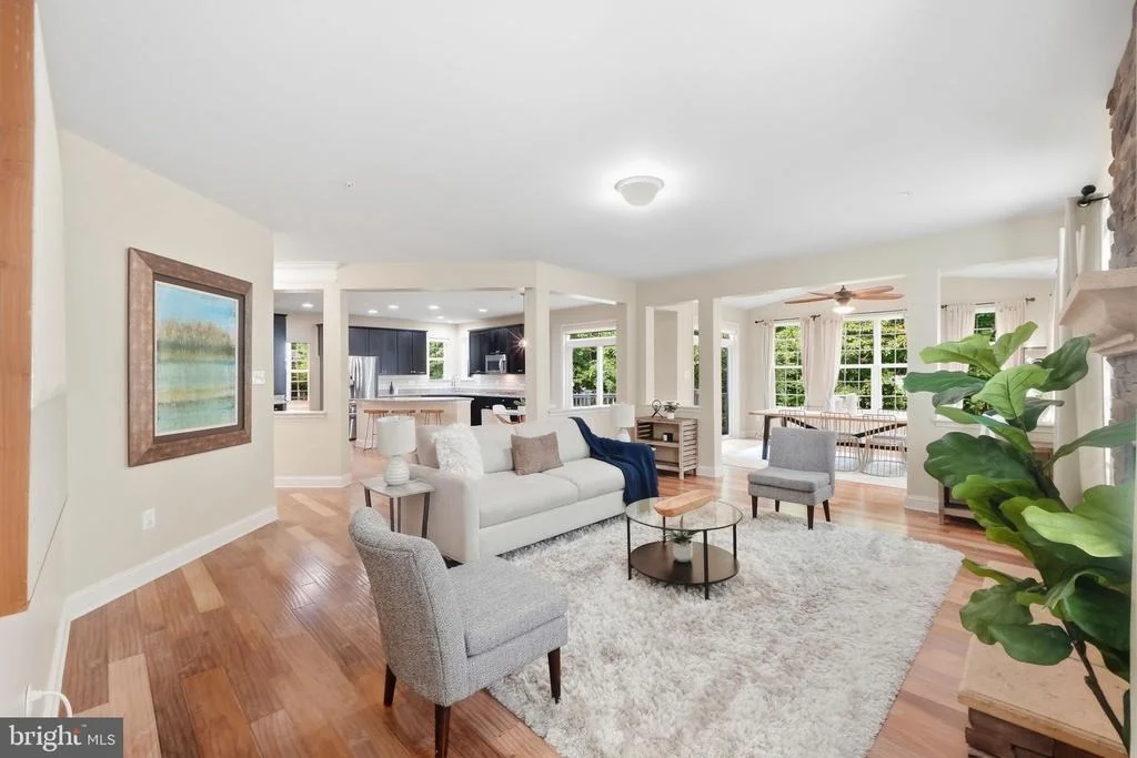 Photo of 3012 LAKE FOREST DRIVE