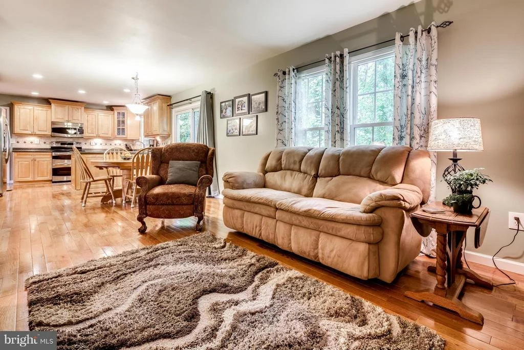 Photo of 9523 RIDGEVIEW DRIVE