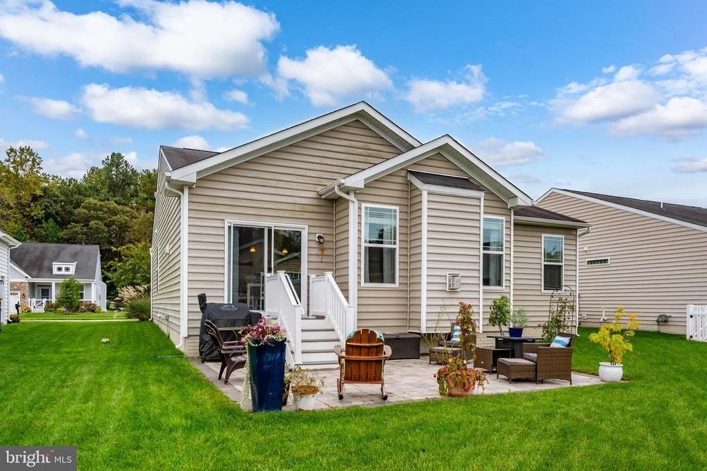 Photo of 34432 SPRING BROOK AVENUE