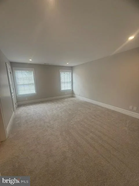Photo of 117 MAPLE LEAF CIRCLE