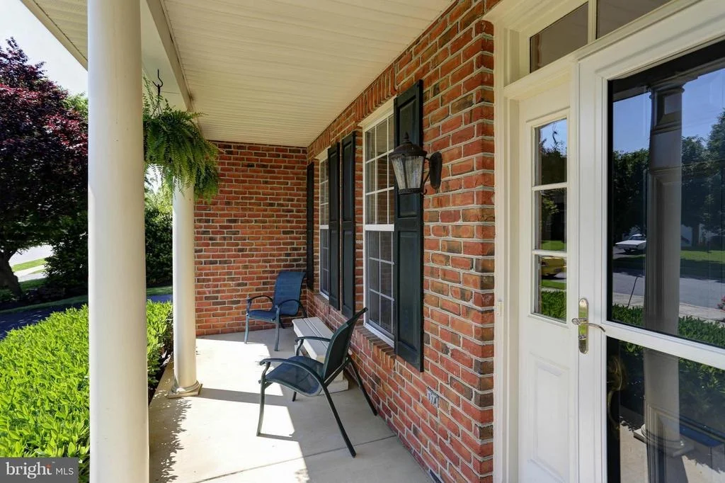 Photo of 5002 SAINT SIMON COURT