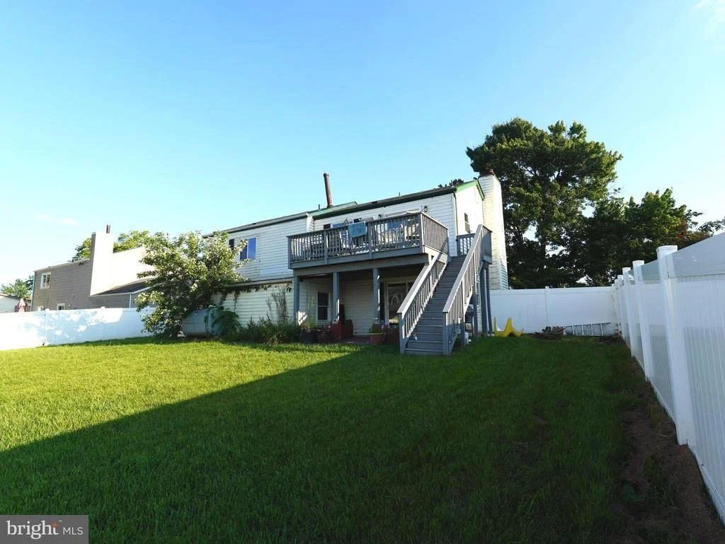 Photo of 408 JENNIFER LANE