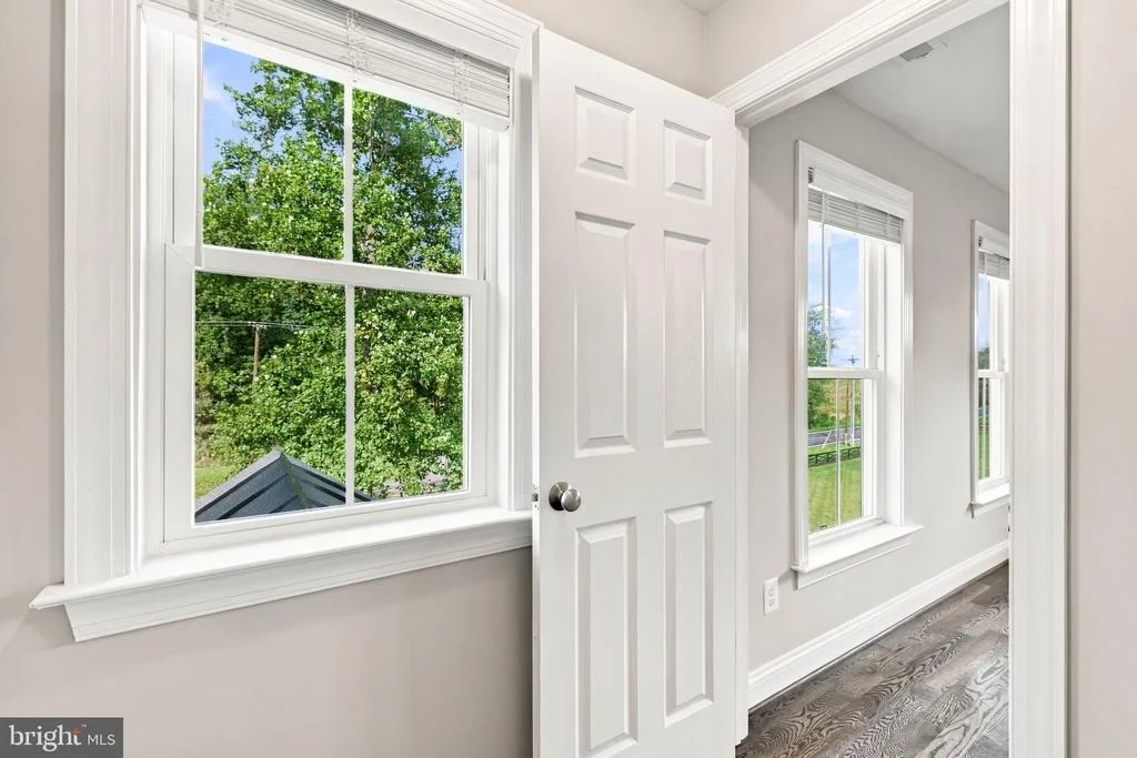 Photo of 7135 LEEDS MANOR ROAD