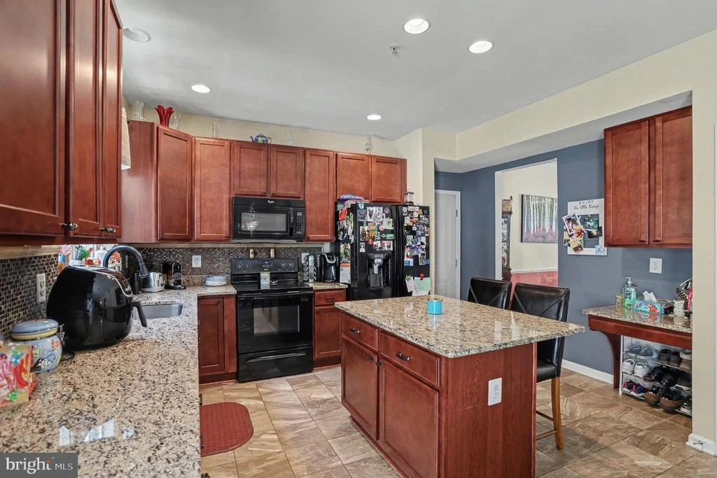 Photo of 4761 CAREA ROAD