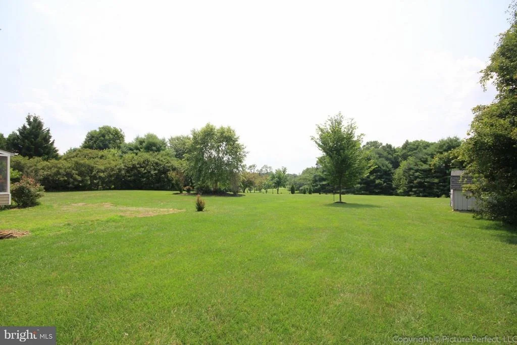 Photo of 5728 ARTESIAN DRIVE