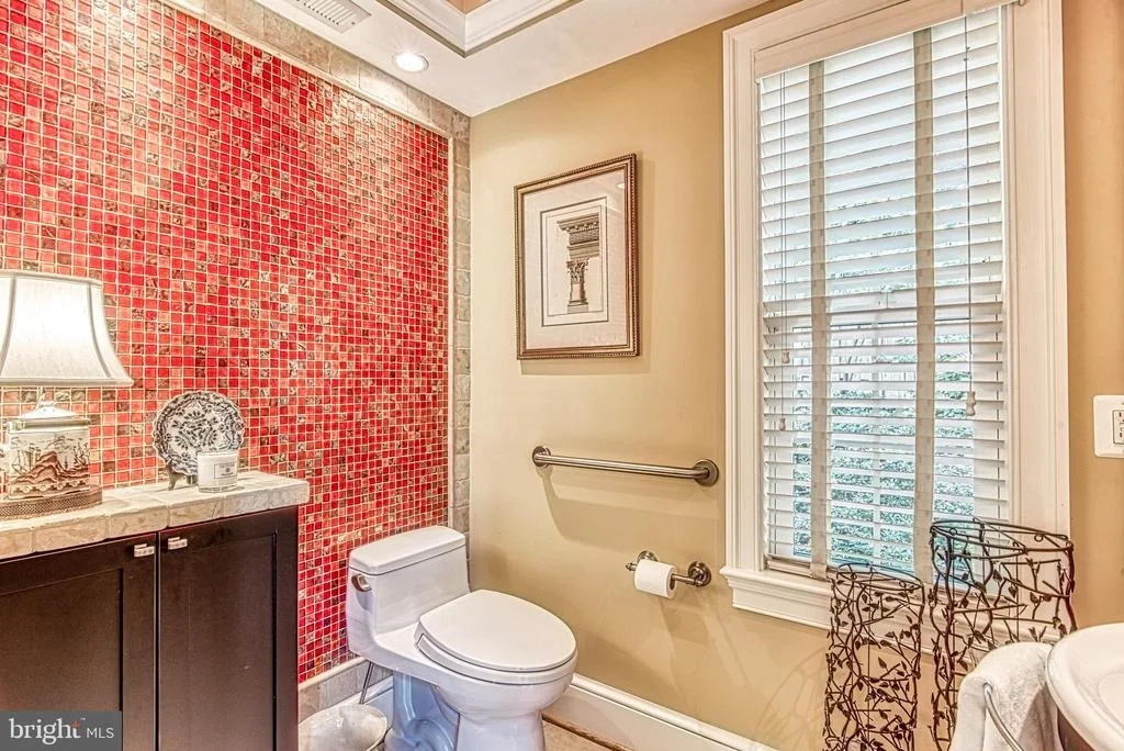 Photo of 907 JUNIPER PLACE