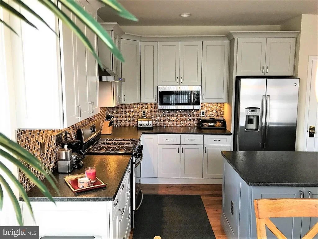 Photo of 42646 HARRIS STREET