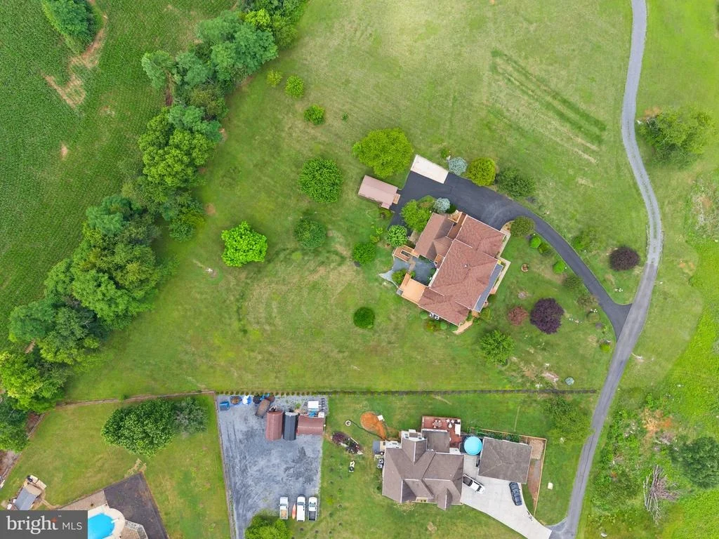 Photo of 99 FOX LANE