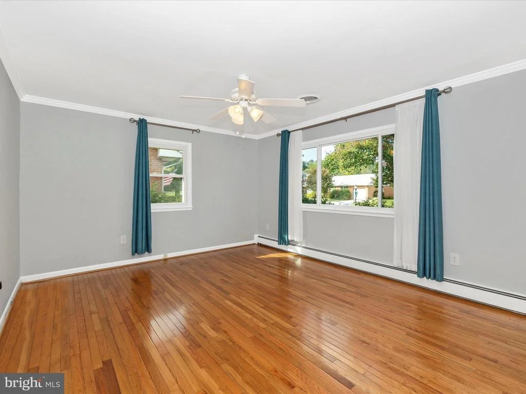 Photo of 7 FAIRVIEW AVENUE