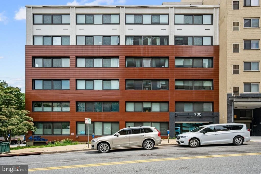 Photo of Unit 203 at 700 ROEDER ROAD