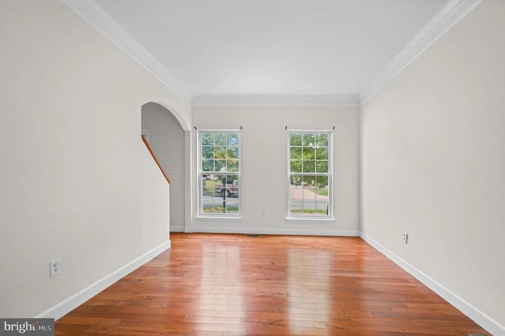 Photo of 5082 SPRINGHOUSE CIRCLE
