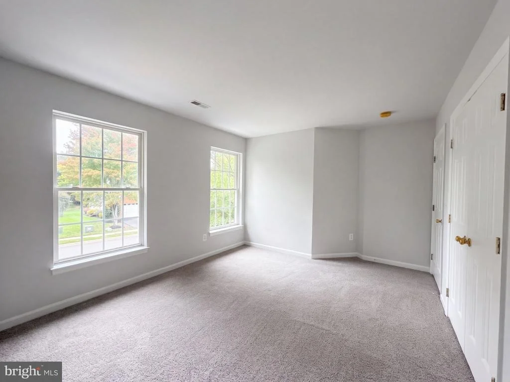 Photo of 14066 CLATTERBUCK LOOP