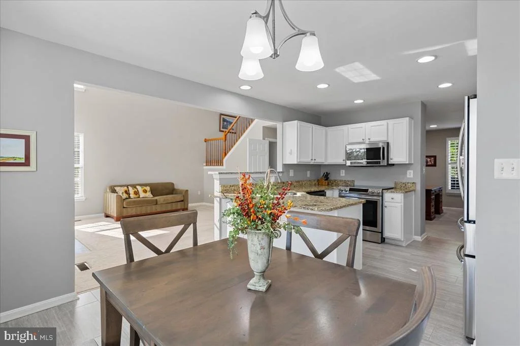 Photo of 17124 MAGIC MOUNTAIN DRIVE