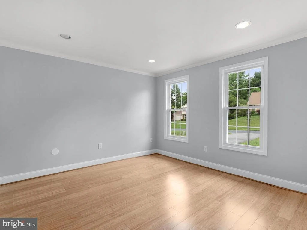 Photo of 15121 MIDDLEGATE ROAD