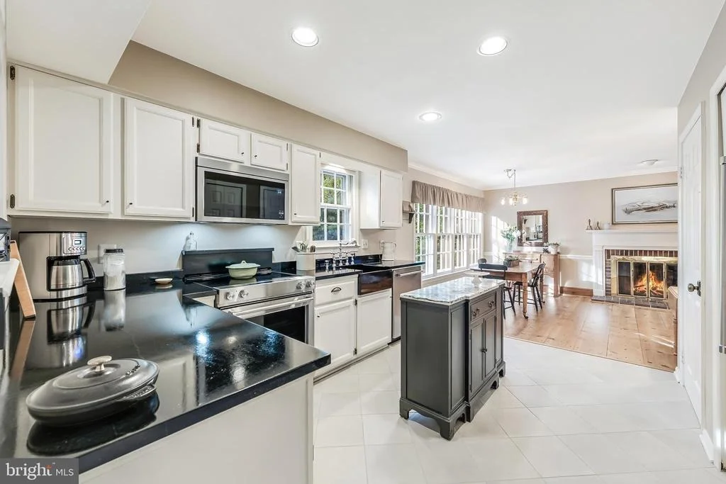 Photo of 11686 STOCKBRIDGE LANE