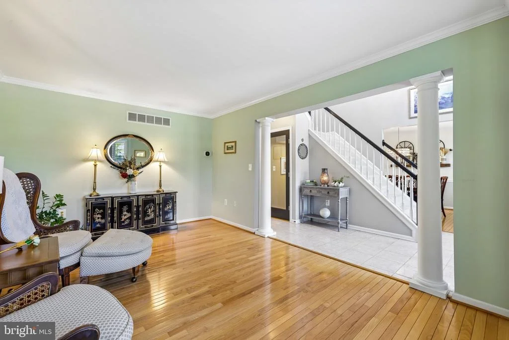Photo of 3993 WINDERMERE WAY