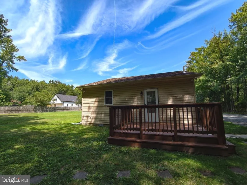 Photo of 6066 SHADY SIDE ROAD