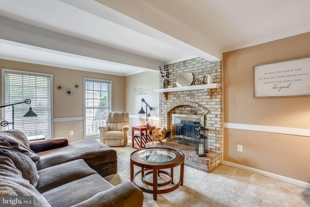 Photo of 912 POINTER RIDGE DRIVE