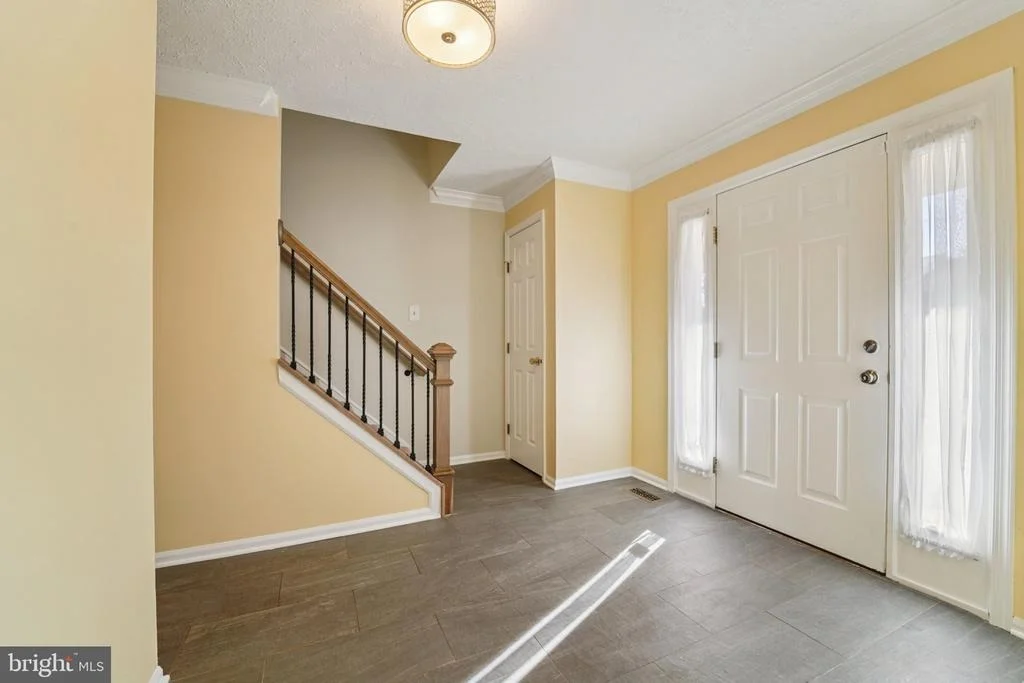 Photo of 216 BOOKHAM LANE
