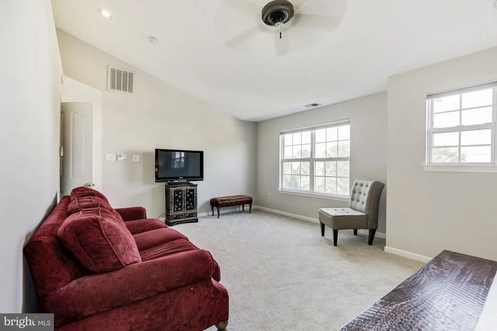 Photo of 4834 BROOM DRIVE