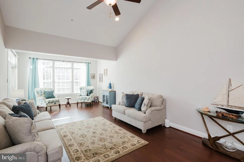 Photo of 355 TUFTON CIRCLE