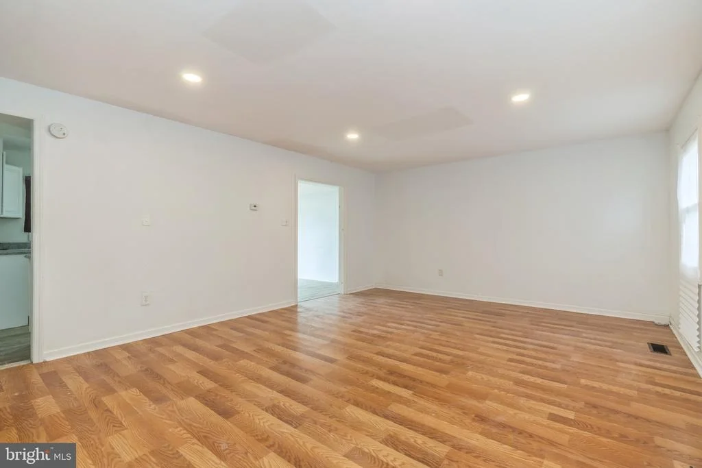 Photo of 19 HARGROVE LANE