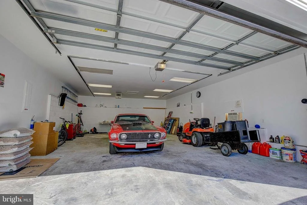 Photo of 5018 LONG BEACH ROAD