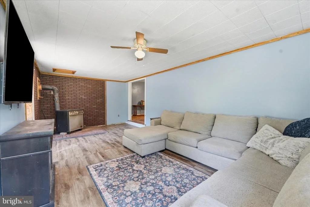 Photo of 14316 TOWER ROAD