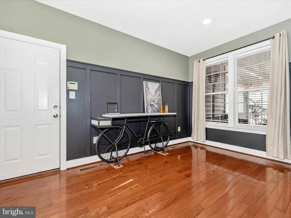 Photo of 724 POTOMAC VIEW PARKWAY