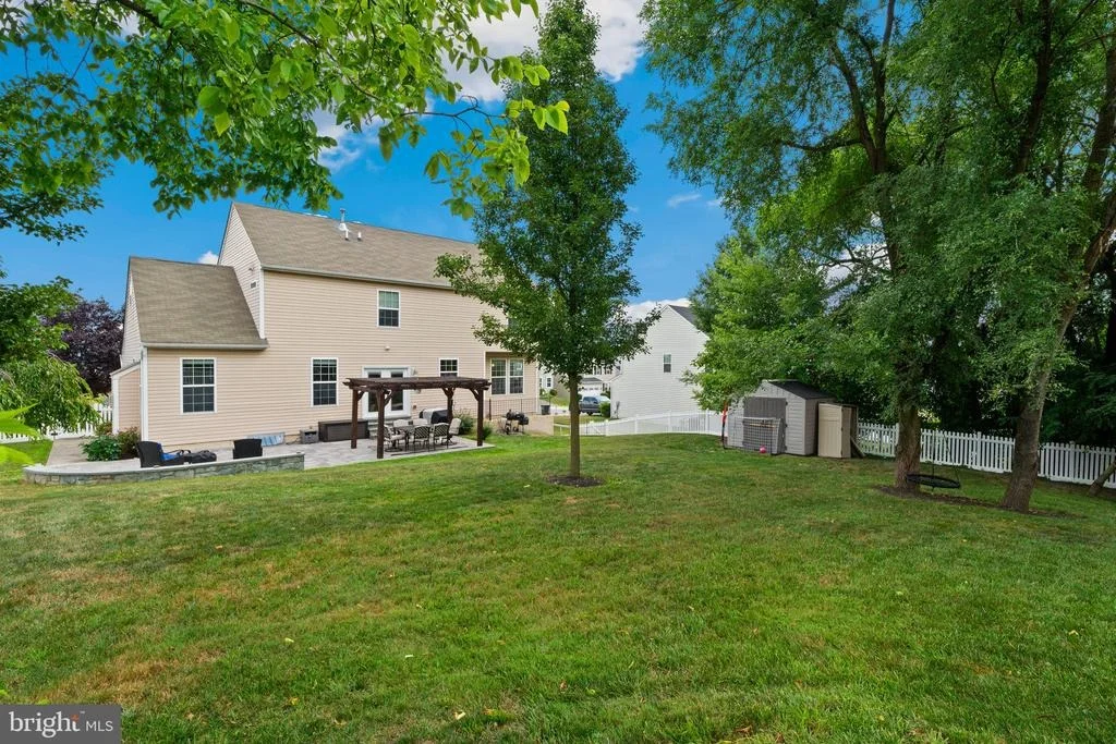 Photo of 5826 BROAD BRANCH WAY
