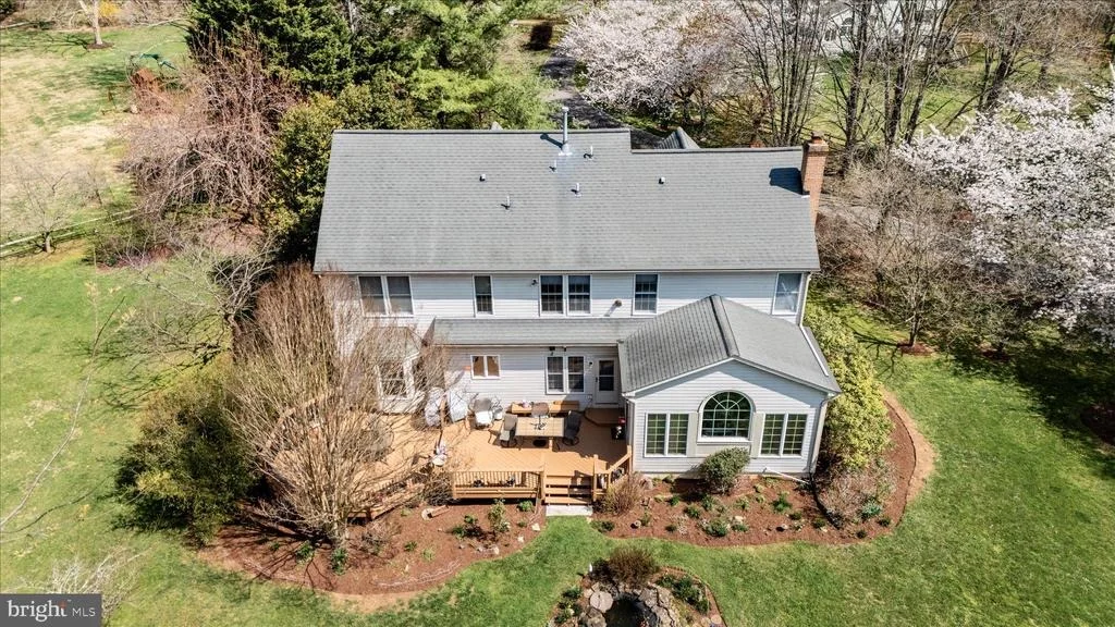Photo of 19808 FALLING SPRING COURT