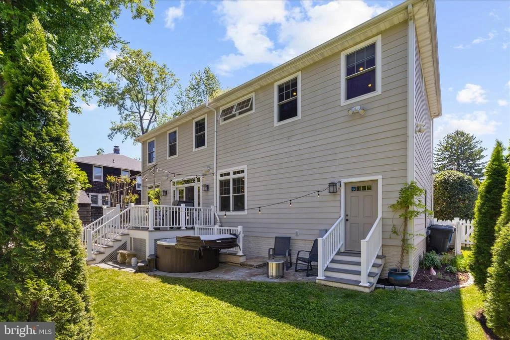 Photo of 302 ANNAPOLIS STREET
