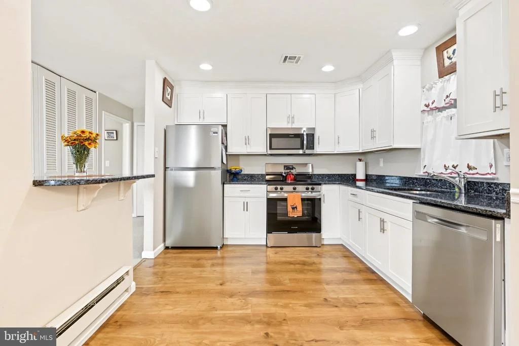 Photo of 79 KINGSTON WAY