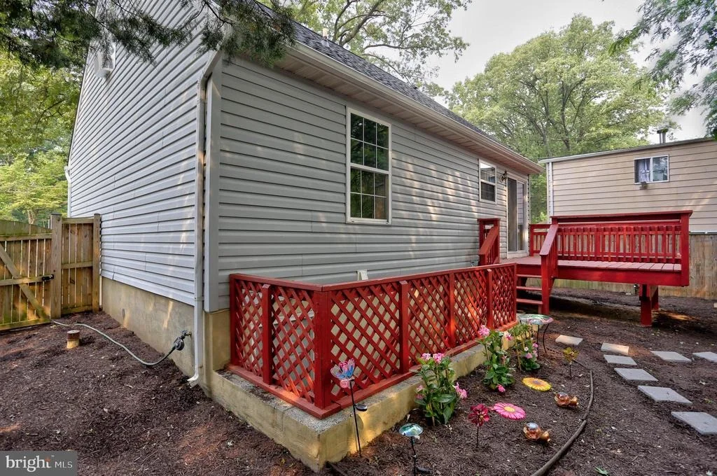 Photo of 7803 W SHORE ROAD