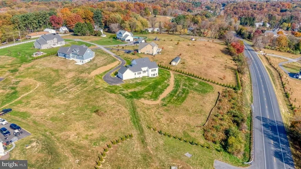 Photo of 2527A FOURLEAF DRIVE