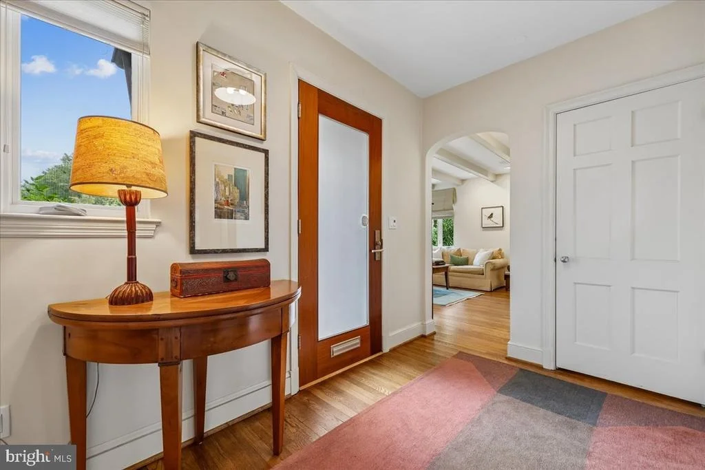Photo of 1212 WOODSIDE PARKWAY