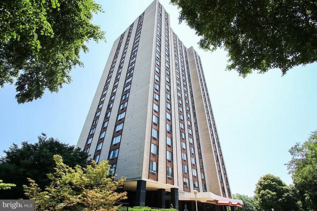 Photo of Unit 1501 at 9701 FIELDS ROAD