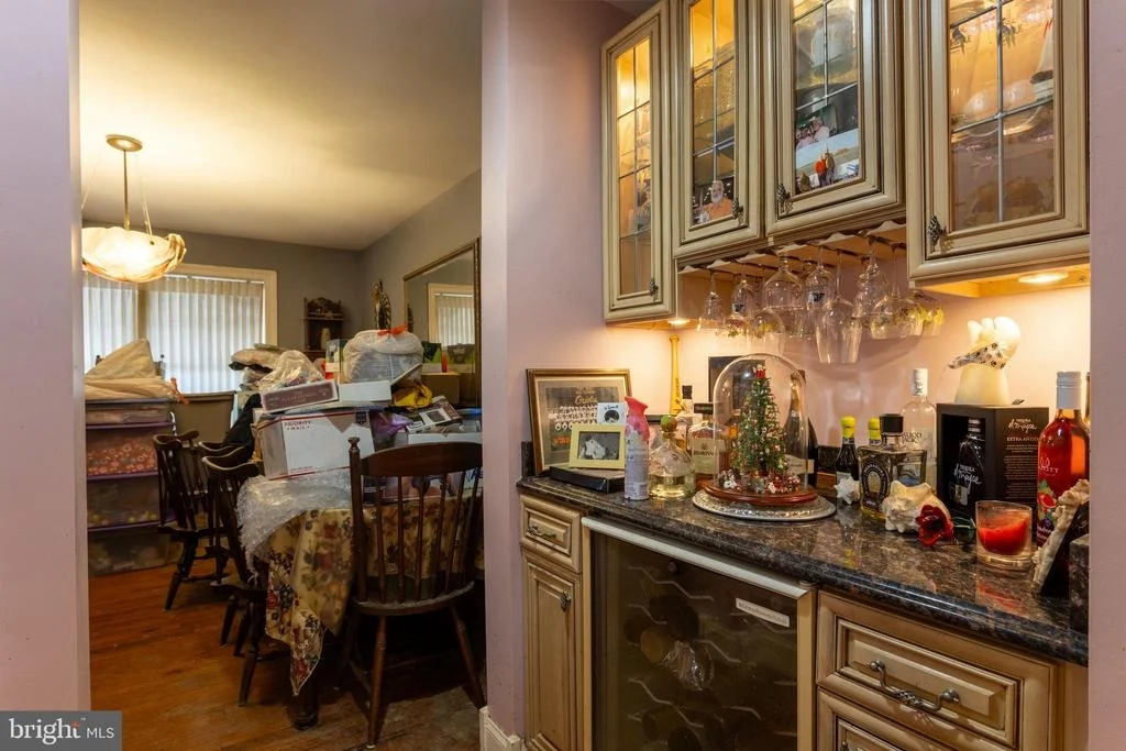 Photo of 415 SHORE DRIVE
