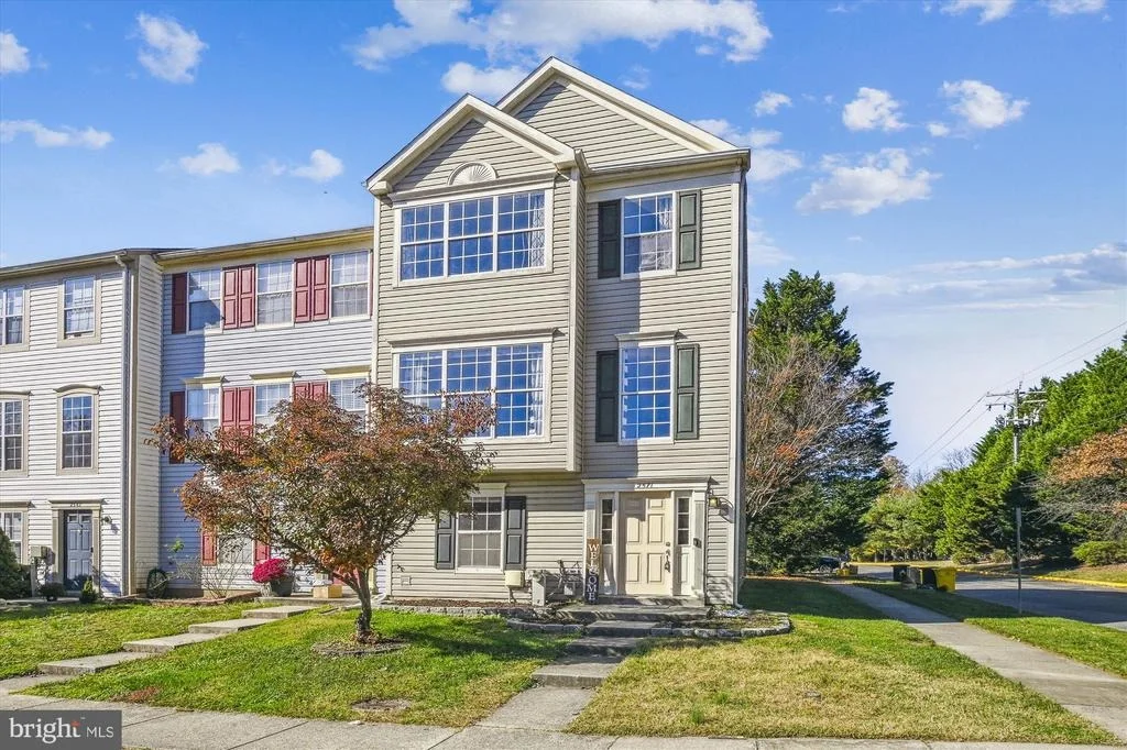 Photo of Unit 49 at 2571 AMBLING CIRCLE