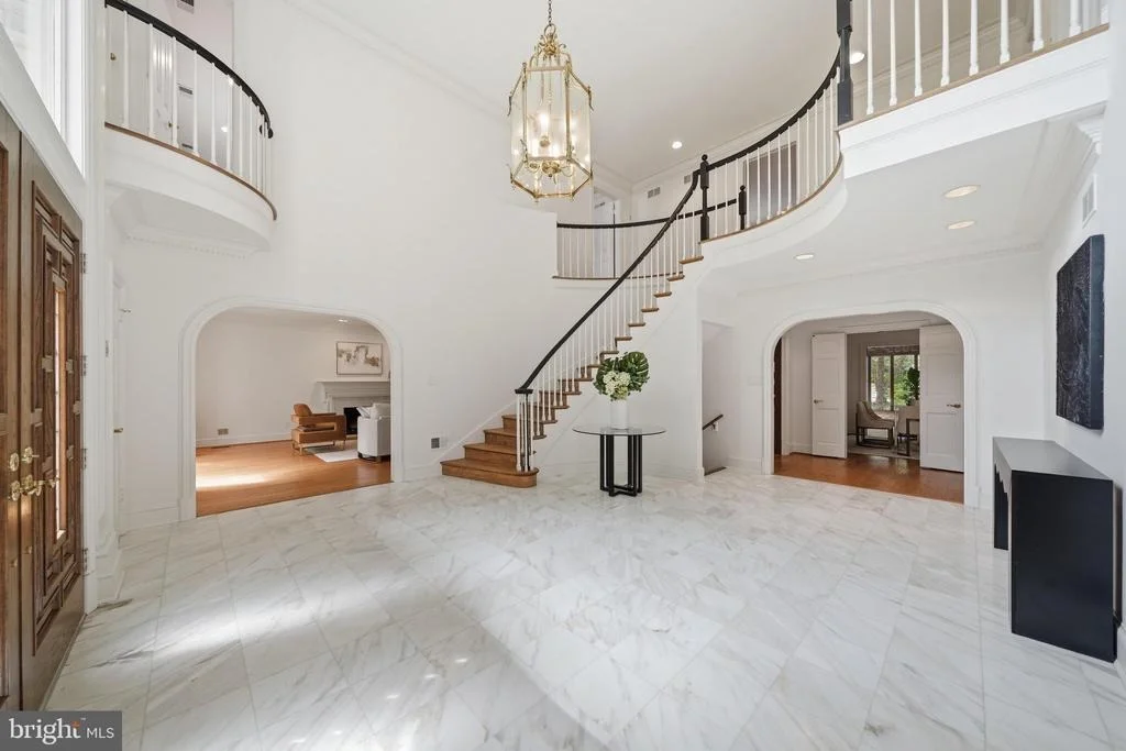 Photo of 9801 BENTCROSS DRIVE