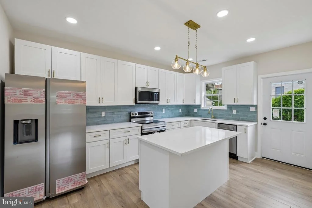 Photo of 3215 ROSALIE ROAD