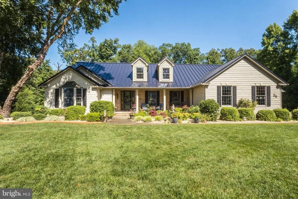 Photo of 25 HIDDEN HILLS DRIVE
