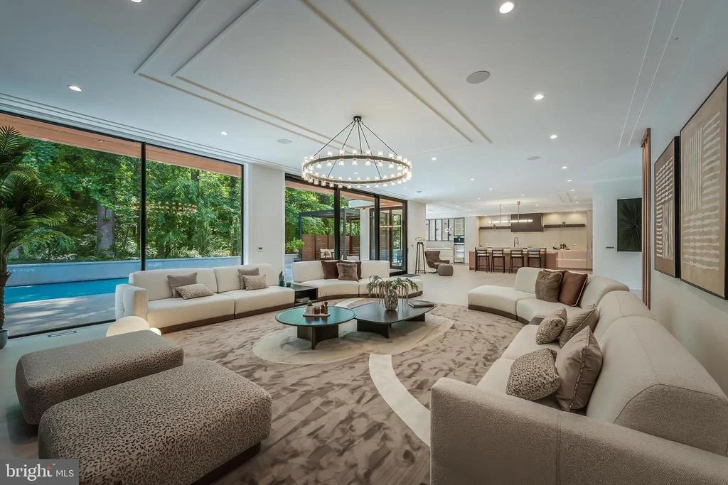 Photo of 7841 OLD DOMINION DRIVE