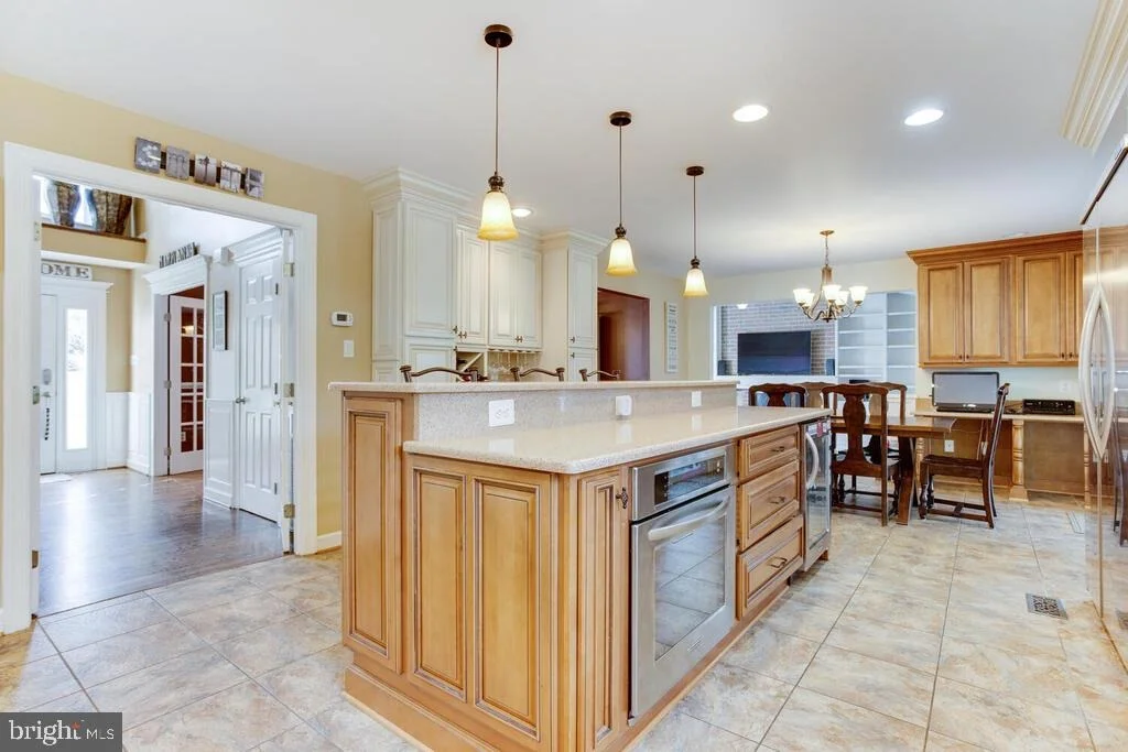 Photo of 12500 PERRYWOOD LANE
