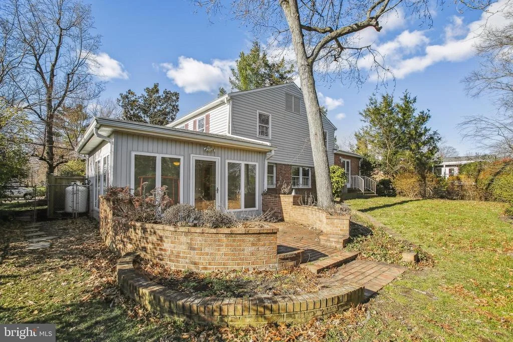 Photo of 1114 CROTON DRIVE