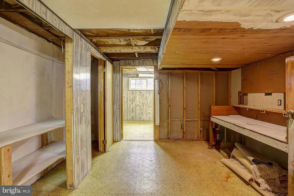 Photo of 6105 WINDHAM ROAD