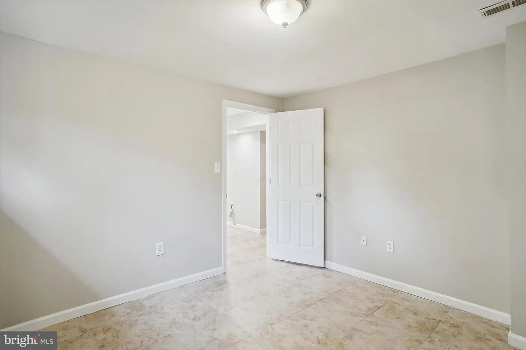 Photo of 3944 WENDY LANE
