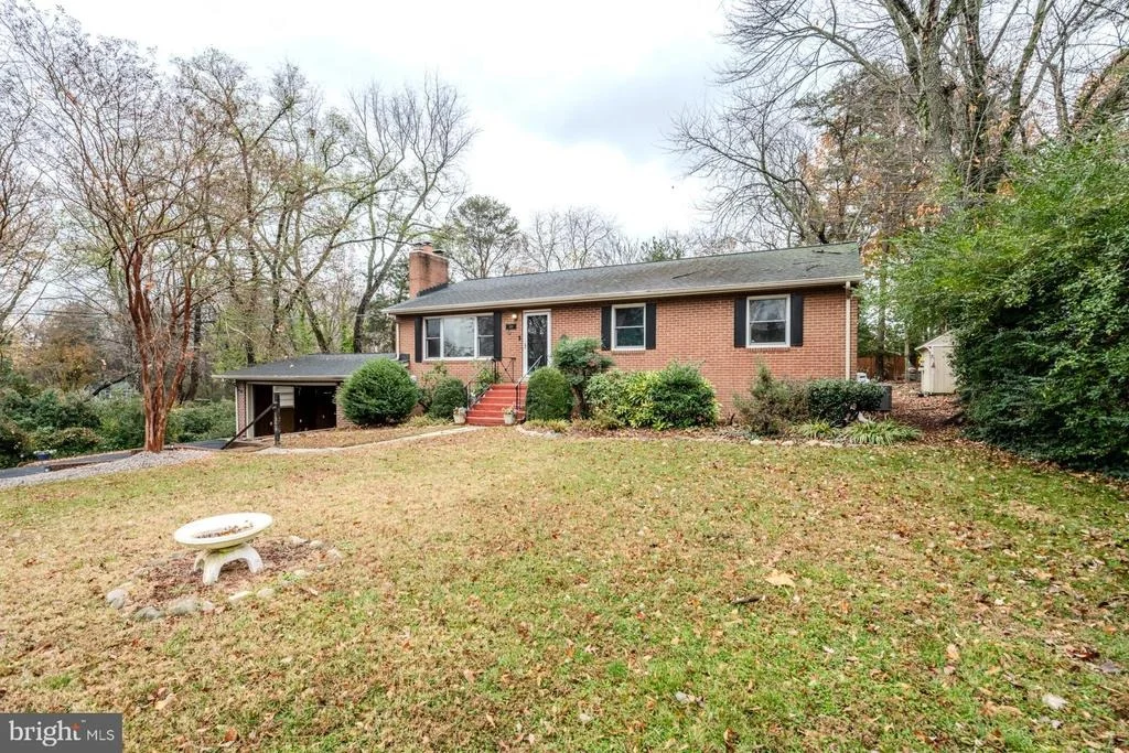Photo of 1329 DEVILS REACH ROAD